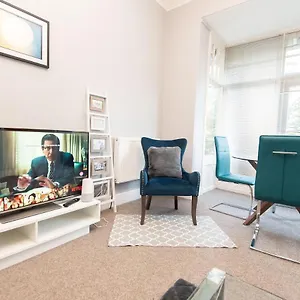 https://the-boutique-harrogate-abode.yorkshirehotels.net